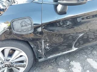 ✅ 2021 Honda Clarity Touring • VIN: JHMZC5F34MC000292 • Lot: 43726275. Wystawiony na IAAI z przebiegiem 54 207 mil. Bezpłatny archiwum sprzedaży aukcyjnych z USA i szczegółowy raport historii pojazdu na DreamBid. Zdjęcie 6.