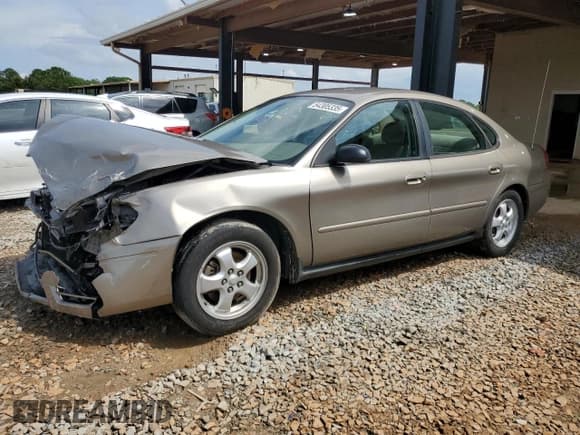 ✅ 2004 Ford Taurus SE • VIN: 1FAFP532X4A192520 • Lot: 54305335. Listed on Copart with Not provided. Free auction sales archive from the USA and detailed vehicle history report at DreamBid. Image 1.