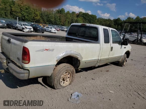 ✅ 1999 Ford F-350 XL • VIN: 1FTSX31F4XEB02357 • Лот: 69101464. Опубликован ранее на Copart с пробегом Не указан. Бесплатный доступ к архиву аукционных продаж из США и подробный отчёт об истории автомобиля на DreamBid. Изображение 3.