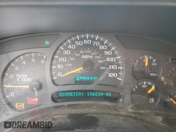 ✅ 2003 Chevrolet Suburban Z71 • VIN: 3GNFK16Z53G140553 • Лот: 43169475. Опубликован ранее на Copart с пробегом 196 634 миль. Бесплатный доступ к архиву аукционных продаж из США и подробный отчёт об истории автомобиля на DreamBid. Изображение 9.