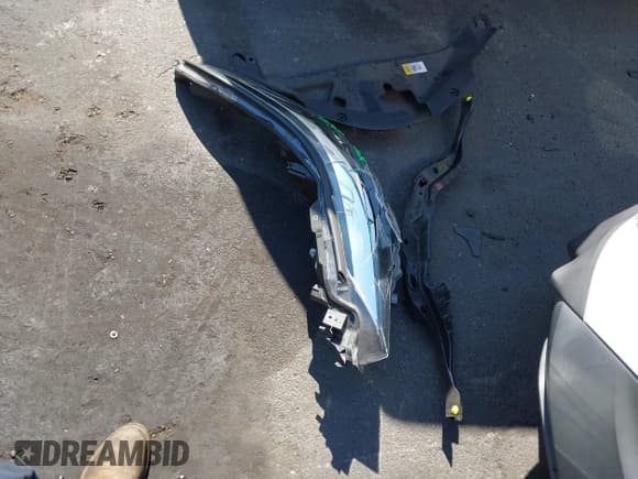 ✅ 2020 Toyota C-HR LE • VIN: JTNKHMBX6L1080899 • Lot: 42595713. Listed on IAAI with 63,777 mi. Free auction sales archive from the USA and detailed vehicle history report at DreamBid. Image 12.