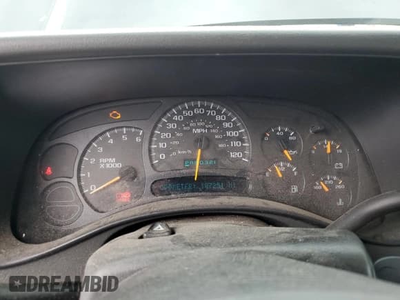 ✅ 2005 Chevrolet Avalanche Z71 • VIN: 3GNEK12Z05G157992 • Lot: 63843015. Listed on Copart with 187,251 mi. Free auction sales archive from the USA and detailed vehicle history report at DreamBid. Image 9.