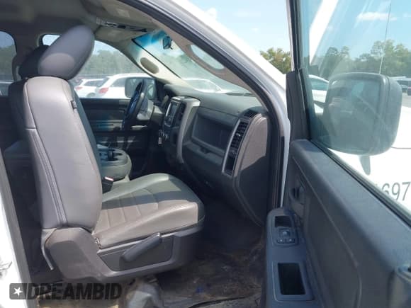 ✅ 2017 Ram 1500 Express • VIN: 1C6RR6FG1HS639158 • Лот: 43220915. Опубликован ранее на IAAI с пробегом 270 151 миль. Бесплатный доступ к архиву аукционных продаж из США и подробный отчёт об истории автомобиля на DreamBid. Изображение 5.