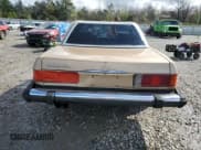 ✅ 1983 Mercedes-Benz 380 SL • VIN: WDBBA45AXDB020618 • Lot: 49071775. Listed on Copart with 111,064 mi. Free auction sales archive from the USA and detailed vehicle history report at DreamBid. Image 6.