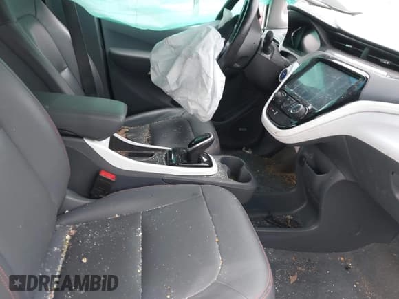 ✅ 2020 Chevrolet Bolt EV Premier • VIN: 1G1FZ6S09L4141462 • Lot: 41948078. Wystawiony na IAAI z przebiegiem 48 187 mil. Bezpłatny archiwum sprzedaży aukcyjnych z USA i szczegółowy raport historii pojazdu na DreamBid. Zdjęcie 5.