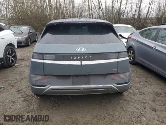 2023 Hyundai Ioniq 5 SEL z VIN KM8KNDAF0PU153318, wystawiony jako Copart lot #40671434 z przebiegiem 21 337 mil mil oraz . Historia ofert i sprzedaży dostępna na DreamBid. Obrazek 6.