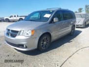 ✅ 2017 Dodge Grand Caravan SXT • VIN: 2C4RDGCG0HR696633 • Lot: 43415690. Listed on IAAI with 182,764 mi. Free auction sales archive from the USA and detailed vehicle history report at DreamBid. Image 2.