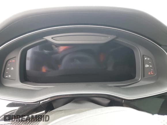 ✅ 2023 Audi SQ7 Prestige • VIN: WA1VWBF70PD004860 • Лот: 52455585. Опубликован ранее на Copart с пробегом Не указан. Бесплатный доступ к архиву аукционных продаж из США и подробный отчёт об истории автомобиля на DreamBid. Изображение 9.