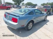 ✅ 2006 Ford Mustang Standard • VIN: 1ZVFT80NX65157362 • Lot: 42326983. Listed on IAAI with 126,653 mi. Free auction sales archive from the USA and detailed vehicle history report at DreamBid. Image 4.