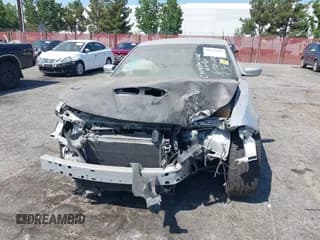 ✅ 2019 Dodge Charger Scat Pack • VIN: 2C3CDXGJ9KH737824 • Lot: 42823199. Wystawiony na IAAI z przebiegiem 42 730 mil. Bezpłatny archiwum sprzedaży aukcyjnych z USA i szczegółowy raport historii pojazdu na DreamBid. Zdjęcie 6.