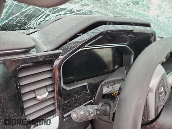 ✅ 2026 Chevrolet Silverado 1500 LT Trail Boss • VIN: 3GCUKFED8TG109879 • Lot: 90727375. Wystawiony na Copart z przebiegiem Nie podano. Bezpłatny archiwum sprzedaży aukcyjnych z USA i szczegółowy raport historii pojazdu na DreamBid. Zdjęcie 9.