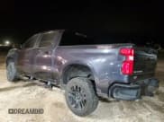 ✅ 2022 Chevrolet Silverado 1500 LT Trail Boss • VIN: 3GCUDFED8NG656468 • Lot: 84808744. Wystawiony na Copart z przebiegiem 50 162 mil. Bezpłatny archiwum sprzedaży aukcyjnych z USA i szczegółowy raport historii pojazdu na DreamBid. Zdjęcie 2.