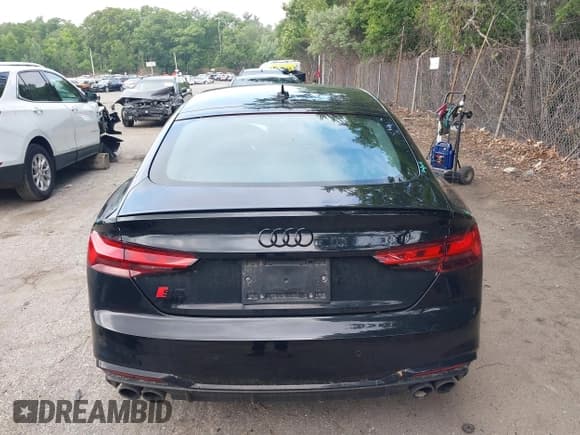 ✅ 2024 Audi S5 Sportback Premium Plus • VIN: WAUC4CF5XRA070955 • Лот: 42384934. Опубликован ранее на IAAI с пробегом 35 178 миль. Бесплатный доступ к архиву аукционных продаж из США и подробный отчёт об истории автомобиля на DreamBid. Изображение 16.