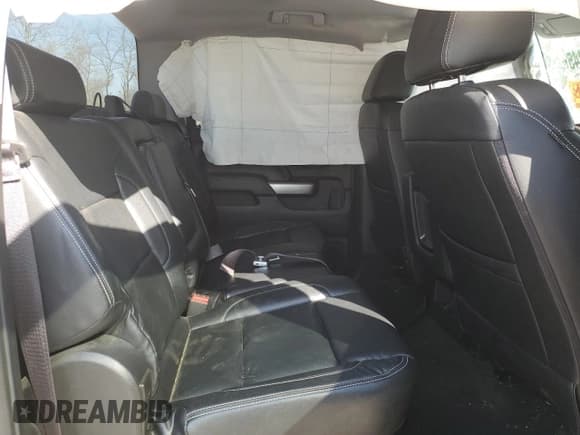 ✅ 2016 Chevrolet Silverado 2500HD LT • VIN: 1GC1KVEG4GF185887 • Lot: 48914145. Wystawiony na Copart z przebiegiem 107 945 mil. Bezpłatny archiwum sprzedaży aukcyjnych z USA i szczegółowy raport historii pojazdu na DreamBid. Zdjęcie 10.