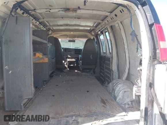 ✅ 2013 Chevrolet Express Cargo • VIN: 1GCWGFCA0D1184837 • Lot: 43776498. Listed on IAAI with 198,442 mi. Free auction sales archive from the USA and detailed vehicle history report at DreamBid. Image 8.