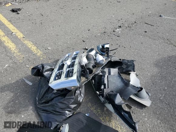 ✅ 2012 Ford Escape Limited • VIN: 1FMCU0EG9CKA97971 • Лот: 90245215. Опубликован ранее на Copart с пробегом 187 106 миль. Бесплатный доступ к архиву аукционных продаж из США и подробный отчёт об истории автомобиля на DreamBid. Изображение 12.