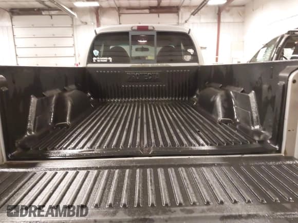 ✅ 1999 Dodge Dakota SLT • VIN: 1B7GL22X1XS175934 • Lot: 41614522. Wystawiony na IAAI z przebiegiem 127 373 mil. Bezpłatny archiwum sprzedaży aukcyjnych z USA i szczegółowy raport historii pojazdu na DreamBid. Zdjęcie 20.