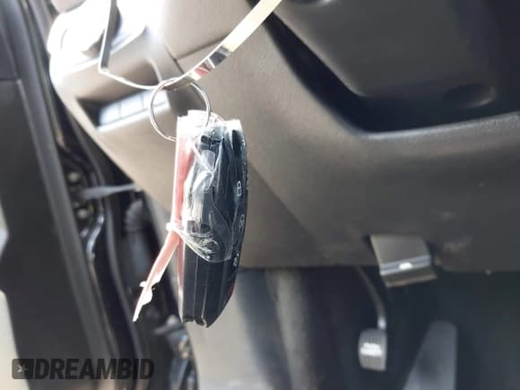 ✅ 2017 Ford Explorer XLT • VIN: 1FM5K8D87HGD47919 • Lot: 42112788. Wystawiony na IAAI z przebiegiem 110 282 mil. Bezpłatny archiwum sprzedaży aukcyjnych z USA i szczegółowy raport historii pojazdu na DreamBid. Zdjęcie 11.