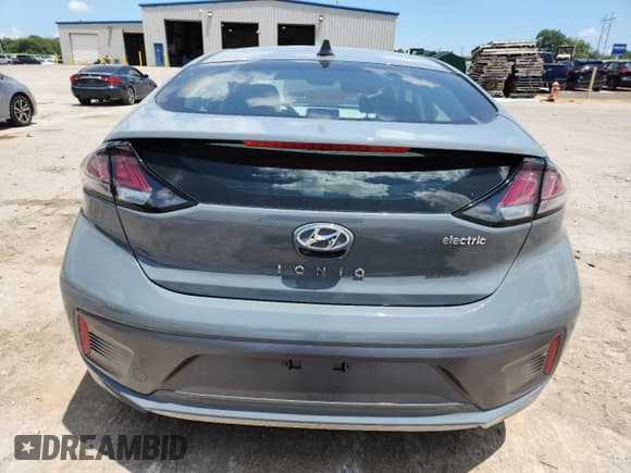 ✅ 2020 Hyundai Ioniq Limited • VIN: KMHC85LJ0LU070145 • Lot: 63575985. Listed on Copart with 27,290 mi. Free auction sales archive from the USA and detailed vehicle history report at DreamBid. Image 6.