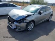 ✅ 2015 Mazda 3 S Grand Touring • VIN: JM1BM1M38F1256560 • Lot: 41655332. Wystawiony na IAAI z przebiegiem 121 179 mil. Bezpłatny archiwum sprzedaży aukcyjnych z USA i szczegółowy raport historii pojazdu na DreamBid. Zdjęcie 2.