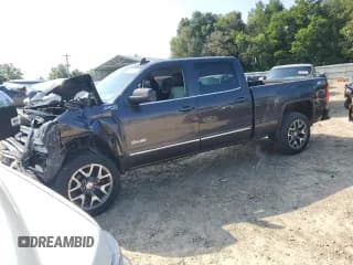 ✅ 2015 GMC Sierra 1500 SLT • VIN: 3GTU2VEC7FG139848 • Лот: 63740855. Опубликован ранее на Copart с пробегом 113 905 миль. Бесплатный доступ к архиву аукционных продаж из США и подробный отчёт об истории автомобиля на DreamBid. Изображение 1.