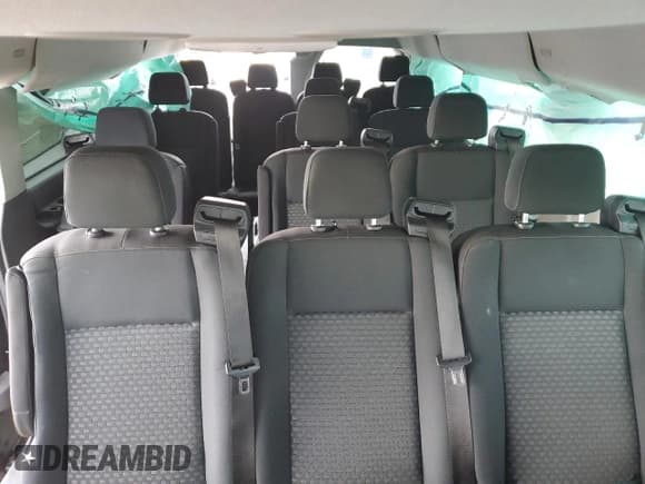 ✅ 2020 Ford Transit Passenger XL • VIN: 1FBAX2Y81LKA22656 • Lot: 68119304. Wystawiony na Copart z przebiegiem 58 280 mil. Bezpłatny archiwum sprzedaży aukcyjnych z USA i szczegółowy raport historii pojazdu na DreamBid. Zdjęcie 9.