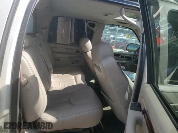 ✅ 2005 Cadillac Escalade EXT • VIN: 3GYEK62N15G205822 • Lot: 69961855. Listed on Copart with 190,927 mi. Free auction sales archive from the USA and detailed vehicle history report at DreamBid. Image 10.
