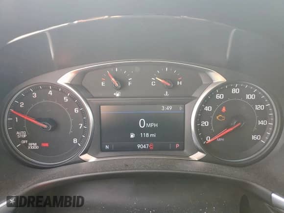 2024 Chevrolet Equinox Premier with VIN 3GNAXNEG1RL126541, listed as a Copart auction lot 71437215 with 9,047 mi miles and Salvage title. Bid and sale history available at DreamBid. Image 9.