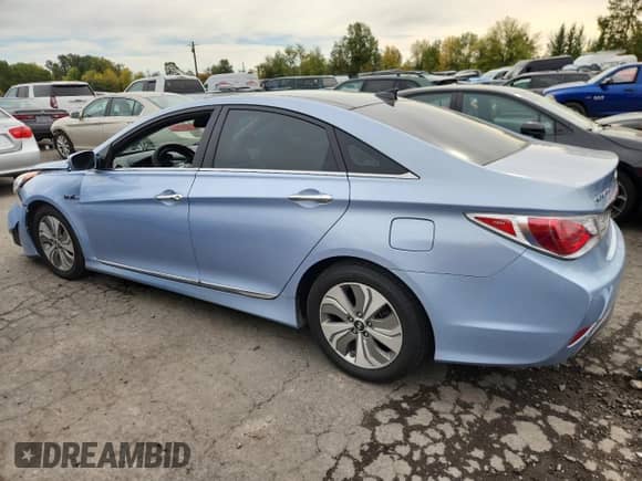 2013 Hyundai Sonata Limited с VIN KMHEC4A47DA076929, выставлен на аукционе Copart как лот 89565045 с пробегом 122 300 миль миль и Списание • Salvage title. История ставок и продаж доступна на DreamBid. Изображение 2.