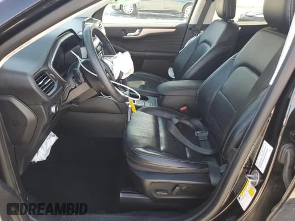 ✅ 2021 Ford Escape SEL • VIN: 1FMCU0H66MUA77296 • Lot: 90722875. Listed on Copart with 53,810 mi. Free auction sales archive from the USA and detailed vehicle history report at DreamBid. Image 7.