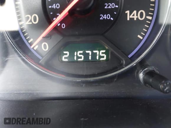 ✅ 2004 Honda Civic EX • VIN: 2HGES26744H625634 • Lot: 43592568. Listed on IAAI with 215,775 mi. Free auction sales archive from the USA and detailed vehicle history report at DreamBid. Image 16.