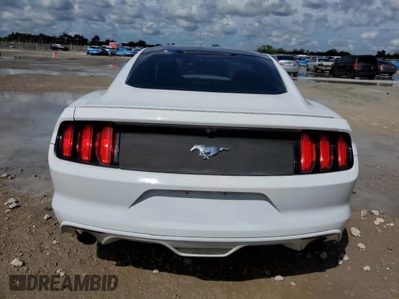✅ 2016 Ford Mustang EcoBoost • VIN: 1FA6P8TH2G5277273 • Lot: 72072865. Listed on Copart with 47,898 mi. Free auction sales archive from the USA and detailed vehicle history report at DreamBid. Image 6.