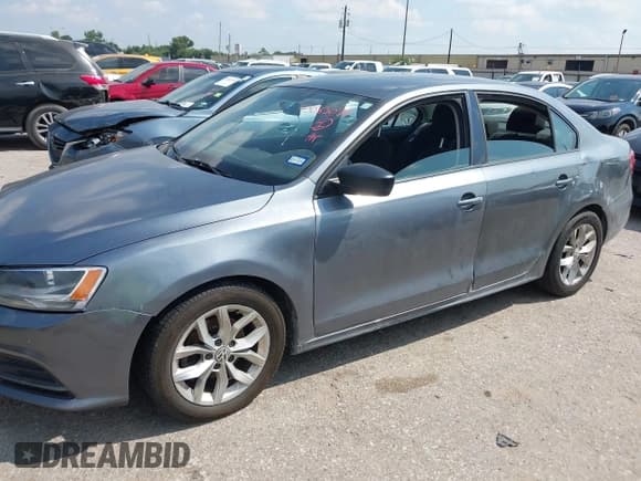 ✅ 2015 Volkswagen Jetta S • VIN: 3VW2K7AJ0FM412196 • Lot: 43083039. Listed on IAAI with 168,157 mi. Free auction sales archive from the USA and detailed vehicle history report at DreamBid. Image 6.