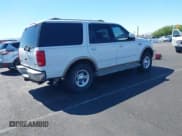 ✅ 2002 Ford Expedition Eddie Bauer • VIN: 1FMPU18L22LA27043 • Lot: 42828972. Listed on IAAI with 220,319 mi. Free auction sales archive from the USA and detailed vehicle history report at DreamBid. Image 4.