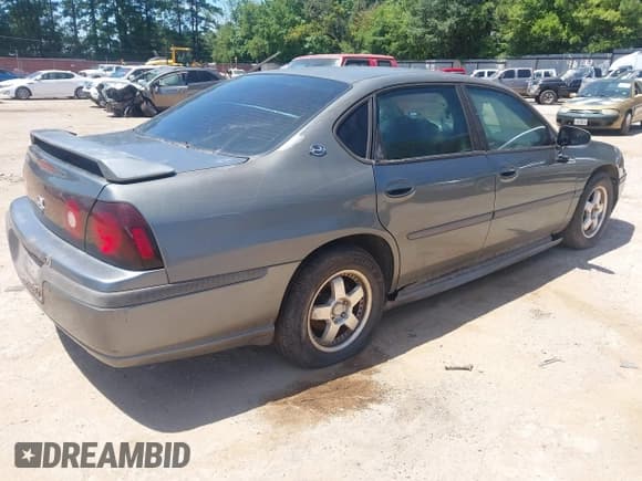 ✅ 2004 Chevrolet Impala • VIN: 2G1WF52EX49247576 • Lot: 42798695. Listed on IAAI with 223,373 mi. Free auction sales archive from the USA and detailed vehicle history report at DreamBid. Image 4.