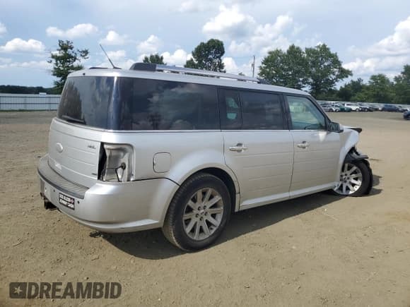 ✅ 2012 Ford Flex SEL • VIN: 2FMHK6CC1CBD17872 • Lot: 68789775. Wystawiony na Copart z przebiegiem 219 741 mil. Bezpłatny archiwum sprzedaży aukcyjnych z USA i szczegółowy raport historii pojazdu na DreamBid. Zdjęcie 3.