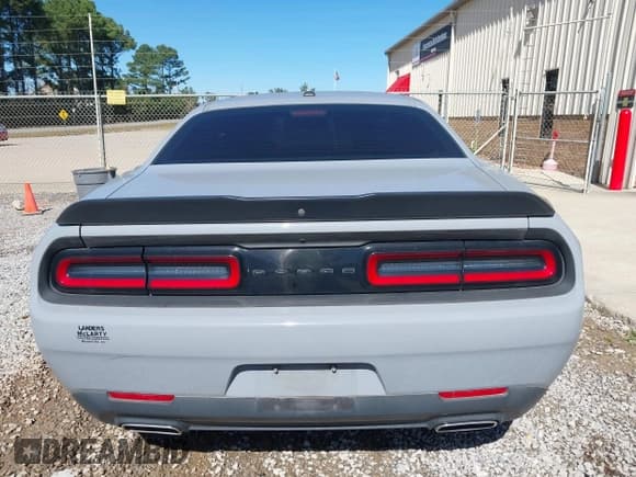 ✅ 2022 Dodge Challenger SXT • VIN: 2C3CDZAG1NH131995 • Lot: 43494814. Listed on IAAI with 78,321 mi. Free auction sales archive from the USA and detailed vehicle history report at DreamBid. Image 16.
