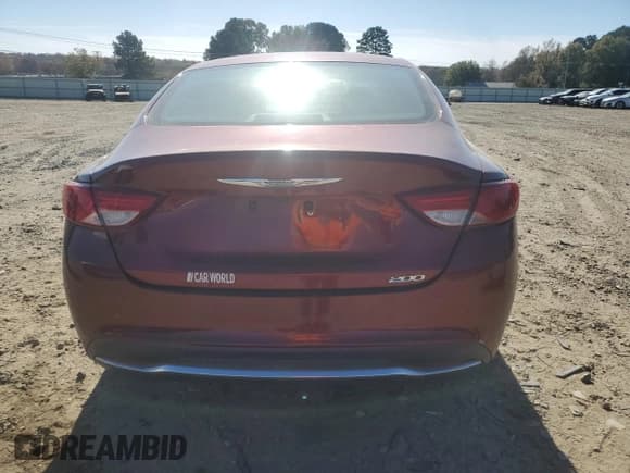 ✅ 2015 Chrysler 200 Limited • VIN: 1C3CCCABXFN748471 • Lot: 92502615. Listed on Copart with 164,102 mi. Free auction sales archive from the USA and detailed vehicle history report at DreamBid. Image 6.