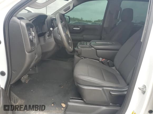 ✅ 2021 Chevrolet Silverado 1500 Custom • VIN: 3GCPWBEK3MG195239 • Lot: 62066554. Wystawiony na Copart z przebiegiem 72 033 mil. Bezpłatny archiwum sprzedaży aukcyjnych z USA i szczegółowy raport historii pojazdu na DreamBid. Zdjęcie 7.