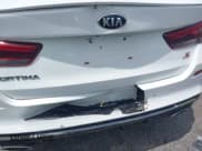 ✅ 2019 Kia Optima S • VIN: 5XXGT4L36KG361723 • Lot: 42484068. Wystawiony na IAAI z przebiegiem 86 433 mil. Bezpłatny archiwum sprzedaży aukcyjnych z USA i szczegółowy raport historii pojazdu na DreamBid. Zdjęcie 20.