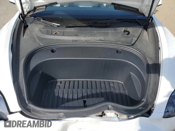 ✅ 2023 Tesla Model 3 • VIN: 5YJ3E1EAXPF540974 • Лот: 56051705. Опубликован ранее на Copart с пробегом 39 133 миль. Бесплатный доступ к архиву аукционных продаж из США и подробный отчёт об истории автомобиля на DreamBid. Изображение 11.