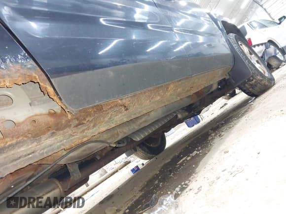 ✅ 2011 Honda Ridgeline RTS • VIN: 5FPYK1F46BB455394 • Lot: 43790427. Listed on IAAI with 172,575 mi. Free auction sales archive from the USA and detailed vehicle history report at DreamBid. Image 19.