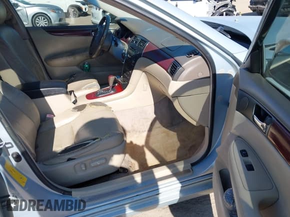 ✅ 2004 Lexus ES 350 • VIN: JTHBA30G345039693 • Лот: 43790699. Опубликован ранее на IAAI с пробегом 243 018 миль. Бесплатный доступ к архиву аукционных продаж из США и подробный отчёт об истории автомобиля на DreamBid. Изображение 5.