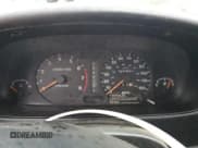 ✅ 1998 Isuzu Rodeo S • VIN: 4S2CK58W5W4369312 • Lot: 87681205. Listed on Copart with 187,951 mi. Free auction sales archive from the USA and detailed vehicle history report at DreamBid. Image 9.