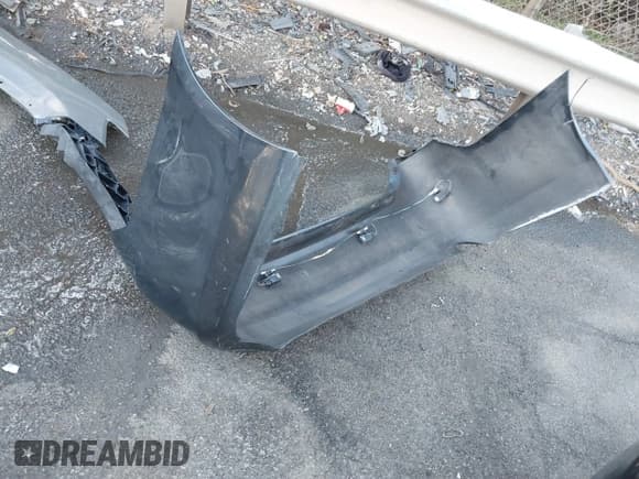 ✅ 2020 Jeep Grand Cherokee Laredo • VIN: 1C4RJFAG8LC422023 • Lot: 41219192. Wystawiony na IAAI z przebiegiem 53 180 mil. Bezpłatny archiwum sprzedaży aukcyjnych z USA i szczegółowy raport historii pojazdu na DreamBid. Zdjęcie 19.