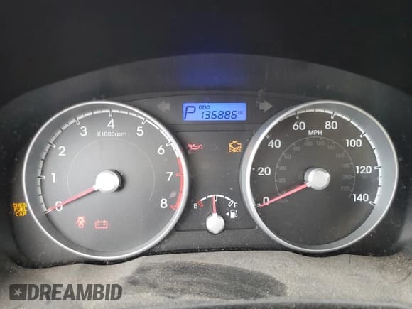 ✅ 2011 Hyundai Accent GS • VIN: KMHCM3AC5BU188338 • Лот: 89171745. Опубликован ранее на Copart с пробегом 136 886 миль. Бесплатный доступ к архиву аукционных продаж из США и подробный отчёт об истории автомобиля на DreamBid. Изображение 9.