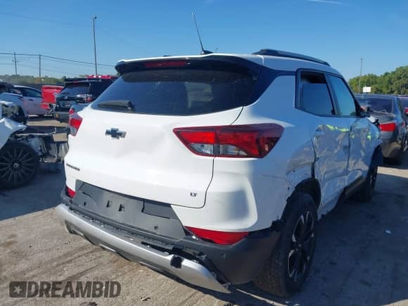 2022 Chevrolet TrailBlazer LT с VIN KL79MPSL4NB027576, выставлен на аукционе IAAI как лот 43213303 с пробегом 88 204 миль миль и . История ставок и продаж доступна на DreamBid. Изображение 4.