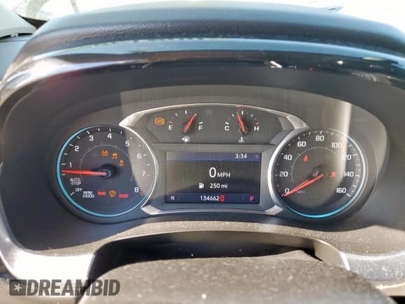 ✅ 2020 Chevrolet Traverse LT Cloth • VIN: 1GNERGKW8LJ198631 • Lot: 90979645. Listed on Copart with 134,662 mi. Free auction sales archive from the USA and detailed vehicle history report at DreamBid. Image 9.