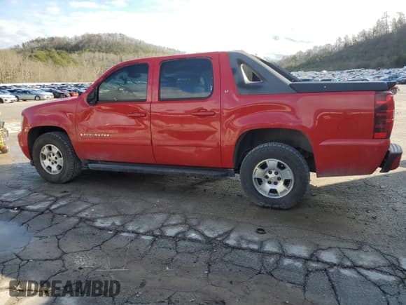 ✅ 2008 Chevrolet Avalanche 1LT • VIN: 3GNEC12JX8G140810 • Лот: 83530504. Опубликован ранее на Copart с пробегом 151 835 миль. Бесплатный доступ к архиву аукционных продаж из США и подробный отчёт об истории автомобиля на DreamBid. Изображение 2.