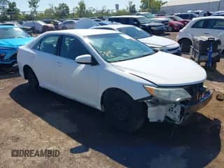 2013 Toyota Camry L с VIN 4T4BF1FKXDR317127, выставлен на аукционе IAAI как лот 43162373 с пробегом 158 925 миль миль и . История ставок и продаж доступна на DreamBid. Изображение 1.